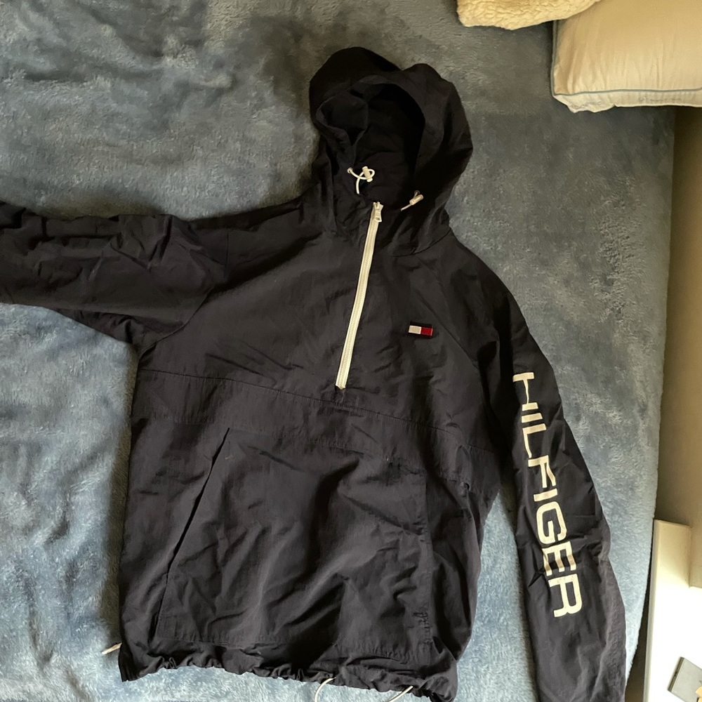 Tommy Hilfiger